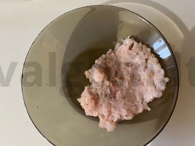 Smulkintos vištienos kotletai Žingsnis 7