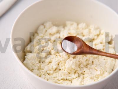 Sūris iš varškės su šonine Žingsnis 1