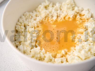 Sūris iš varškės su šonine Žingsnis 3