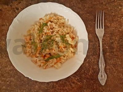 Plovas su vištienos filė vakarienei pagrindine nuotrauka