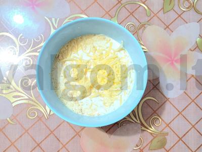 Jauno bulvių gratinas su grietinėle ir sūriu Žingsnis 3