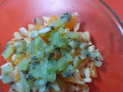 Vaisių salotas „Stebuklas“ Žingsnis 3