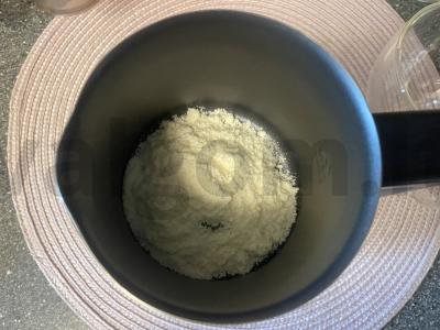 Mačios gėrimas su kokosų pienu Žingsnis 1