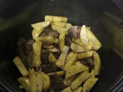 Troškinta kalakutų kepenėlė su bulvėmis Žingsnis 4