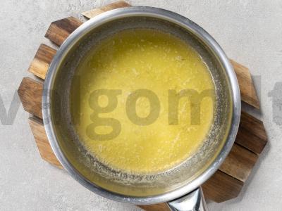 Tirpstantys sausainiai su majonezu Žingsnis 1