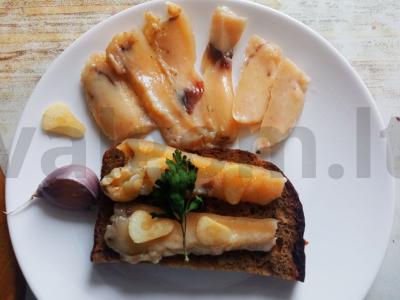 Sūdyta žąsų taukai pagrindine nuotrauka