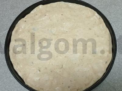 Pica su kumpiu ir vynuogėmis Žingsnis 1