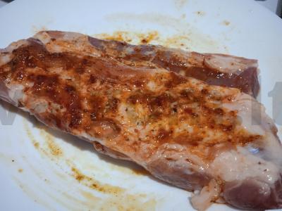 Aštrūs kiaulienos šonkauliai, kepti su karibų mišiniu Žingsnis 2