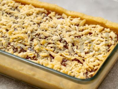 Pyragas su uogiene orkaitėje Žingsnis 6