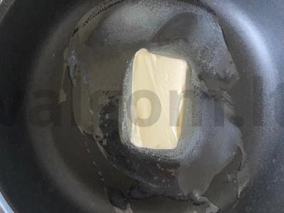 Sultingi kotletai su svogūnais ir morkomis Žingsnis 2