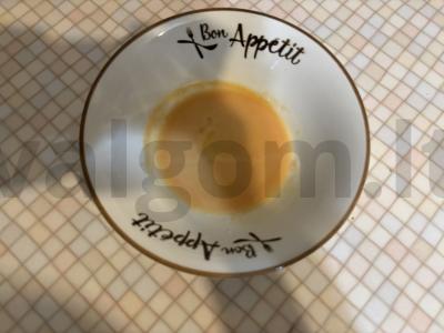Kiaušinių sumuštinis su dešra Žingsnis 1