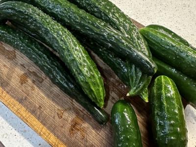 Marinuoti agurkai su jaunu česnaku Žingsnis 1