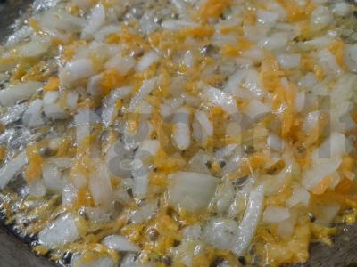 Patingėti kopūstai su jautienos faršu ir prieskoniais Žingsnis 7