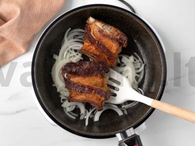 Plovas su mašu ir jautienos šonkauliais Žingsnis 2