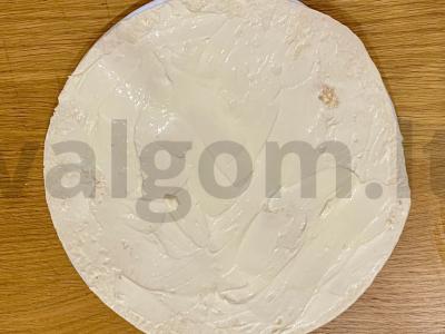 Tortilija su kalakutiena, sūriu ir agurku Žingsnis 1