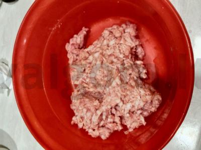 Mini burgeriai su naminiu kotletu Žingsnis 1