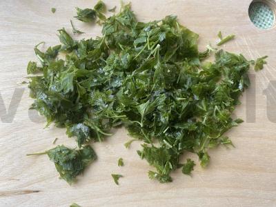 Blynai su halumi sūriu ir morkų žolelėmis Žingsnis 8