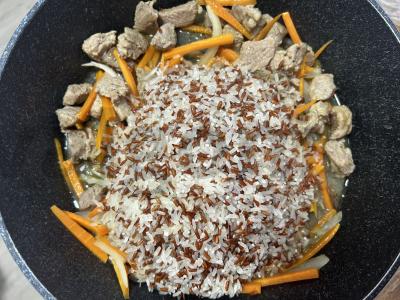 Kepinys iš garinto ir raudono ryžių su kiauliena Žingsnis 4