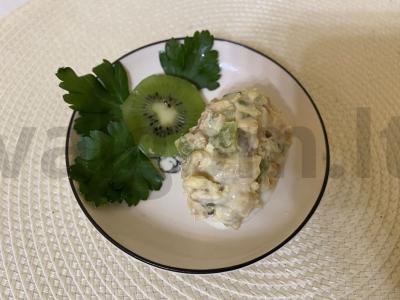 Įdaryti kiaušiniai su kiviais ir pupelėmis pagrindine nuotrauka