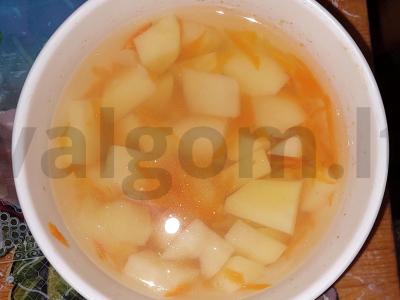 Lašišų galvų sriuba pagrindine nuotrauka