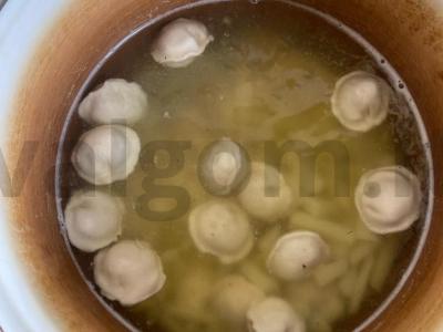 Sriuba su koldūnais Žingsnis 6