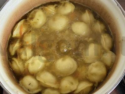 Sriuba su koldūnais Žingsnis 7