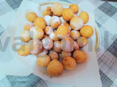 Varškės rutuliukai pagrindine nuotrauka