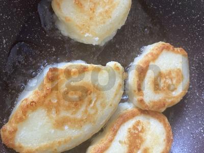 Varškės blynai per 15 minučių Žingsnis 8