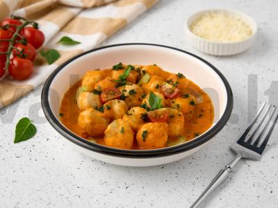 Nokiai pomidorų padaže pagrindine nuotrauka