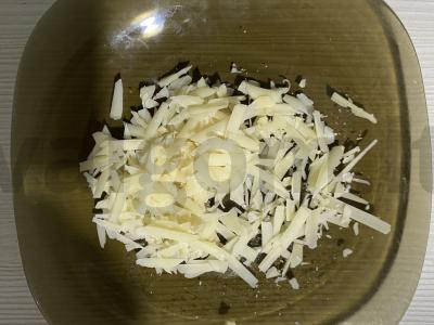 Tortilija su karbonaidu ir sūriu pusryčiams Žingsnis 3