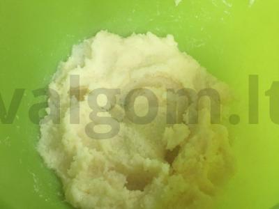 Smėliniai sausainiai su konditeriniu pabarstymu Žingsnis 2