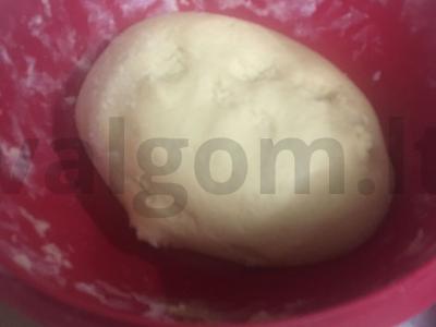 Smėliniai sausainiai su konditeriniu pabarstymu Žingsnis 4