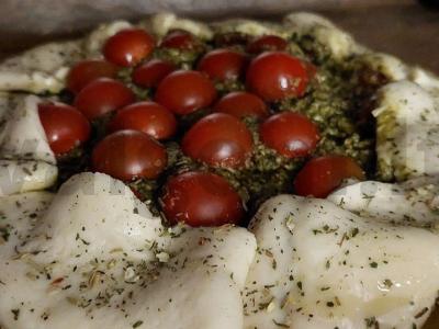 Galeta su pesto, varškės sūriu ir vyšniniais pomidorais Žingsnis 4