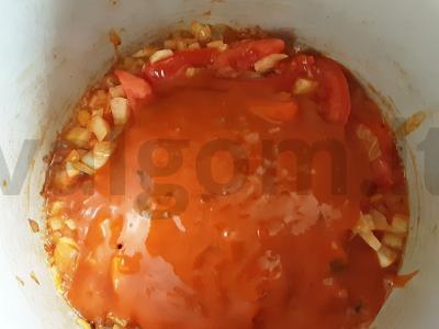 Tailandietiška sriuba „Tom Yum“ su vandeniu ir kokosų pienu Žingsnis 3