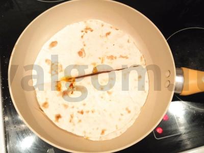 Tortilija su vištiena ir daržovėmis Žingsnis 12