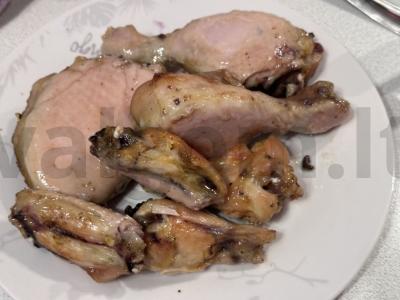 Kepta „Barbekiu vištiena“ pagrindine nuotrauka