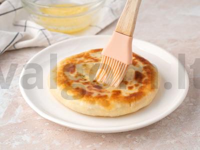 Patingėję chachapuri su kefyru Žingsnis 8