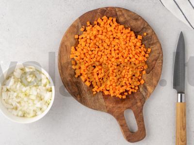 Klasikinis karštas burokėlių sriuba su mėsa Žingsnis 2