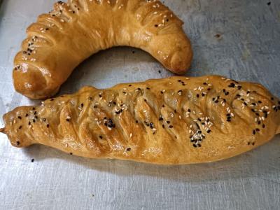 Keksiukai su džiovintomis abrikosais ir razinomis pagrindine nuotrauka