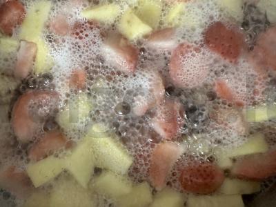 Vaisių ir uogų kompotas Žingsnis 5