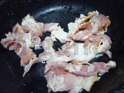 Makaronai-kriauklės „Carbonara“ Žingsnis 1