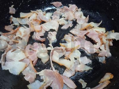 Makaronai-kriauklės „Carbonara“ Žingsnis 2