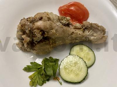 Indėnų kojos, keptos grietinės ir garstyčių padaže pagrindine nuotrauka