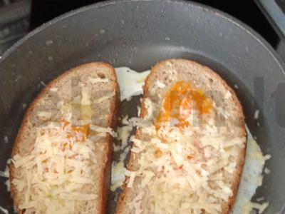 10 minučių kiaušinių tostai Žingsnis 3