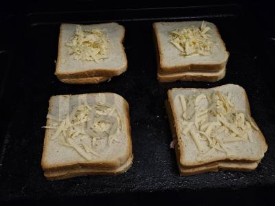 Sūrio klubinis sumuštinis orkaitėje Žingsnis 4