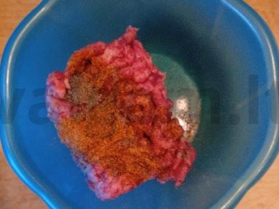 Daržovių ir sūrio burgerių paplotėlis Žingsnis 1