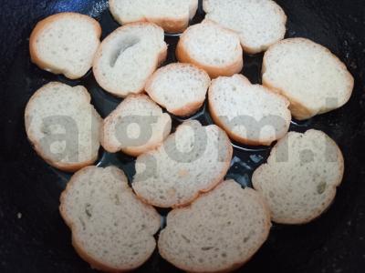 Skrebučiai su česnaku ir sūriu Žingsnis 2