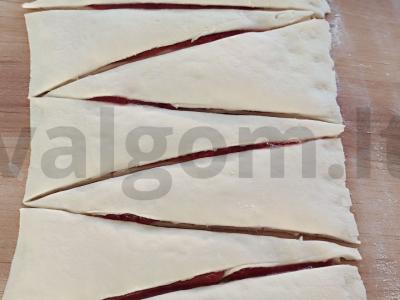 Kruasanai su braškių džemu Žingsnis 4