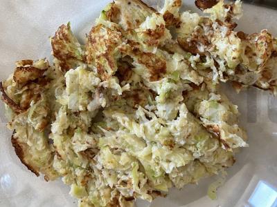 Šviežias salotas su cukinijų blynu „Paslaptis“ Žingsnis 5