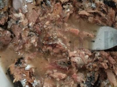 Salotas „Mimoza“ su sardinomis ir virtomis morkomis Žingsnis 3